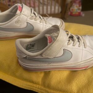 Nike Kids White and Blue Pink Sneakers